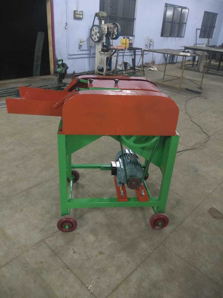 Chaff Cutter - Capacity: 500 Kgs Per Hour Kg/hr
