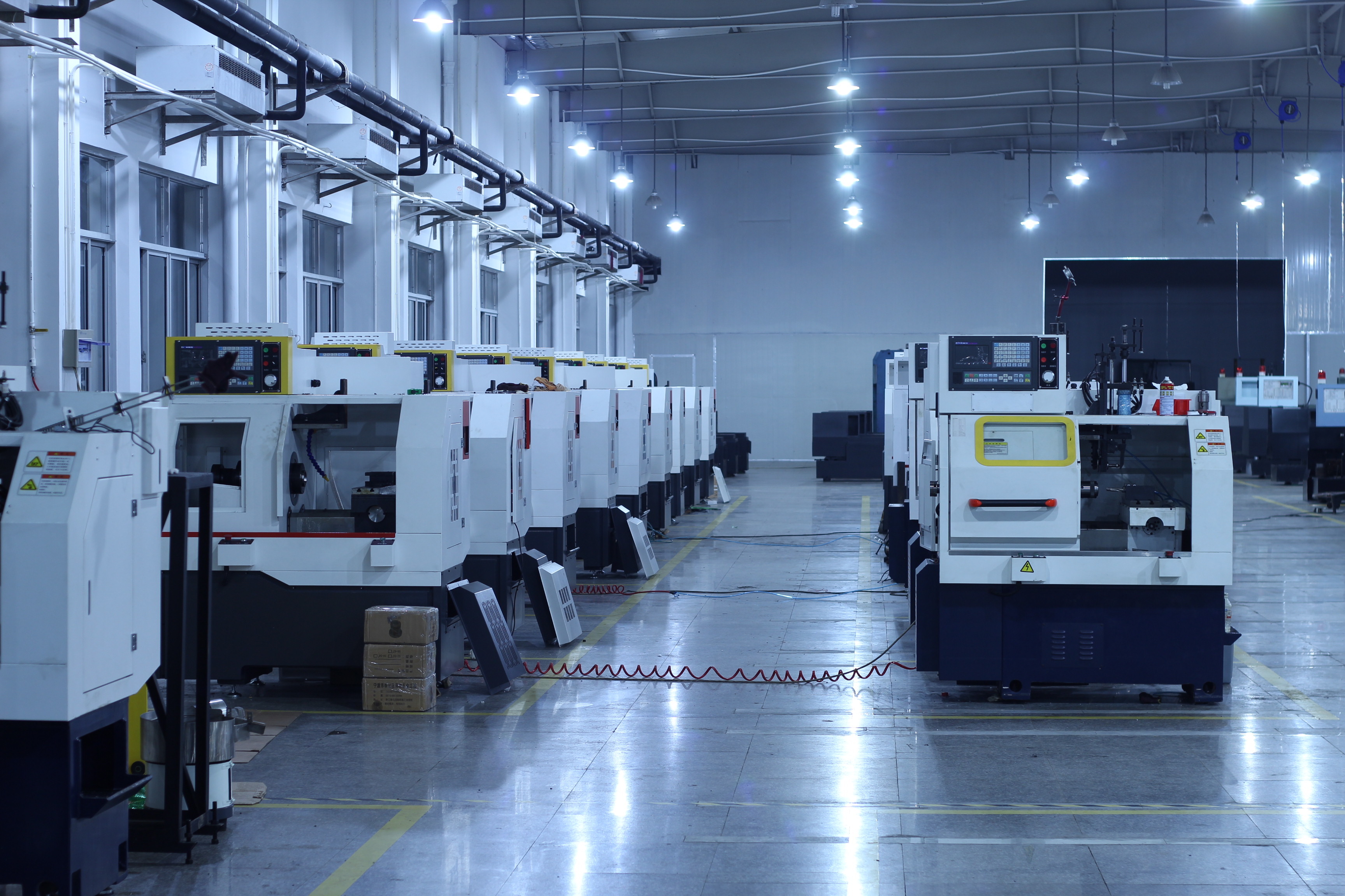 Conveyor Lifting Machine - Corrosion Resistant, 800x1200x2400 Mm , Automatic Operation, 200 Kg Weight, Easy Installation, Durable Performance