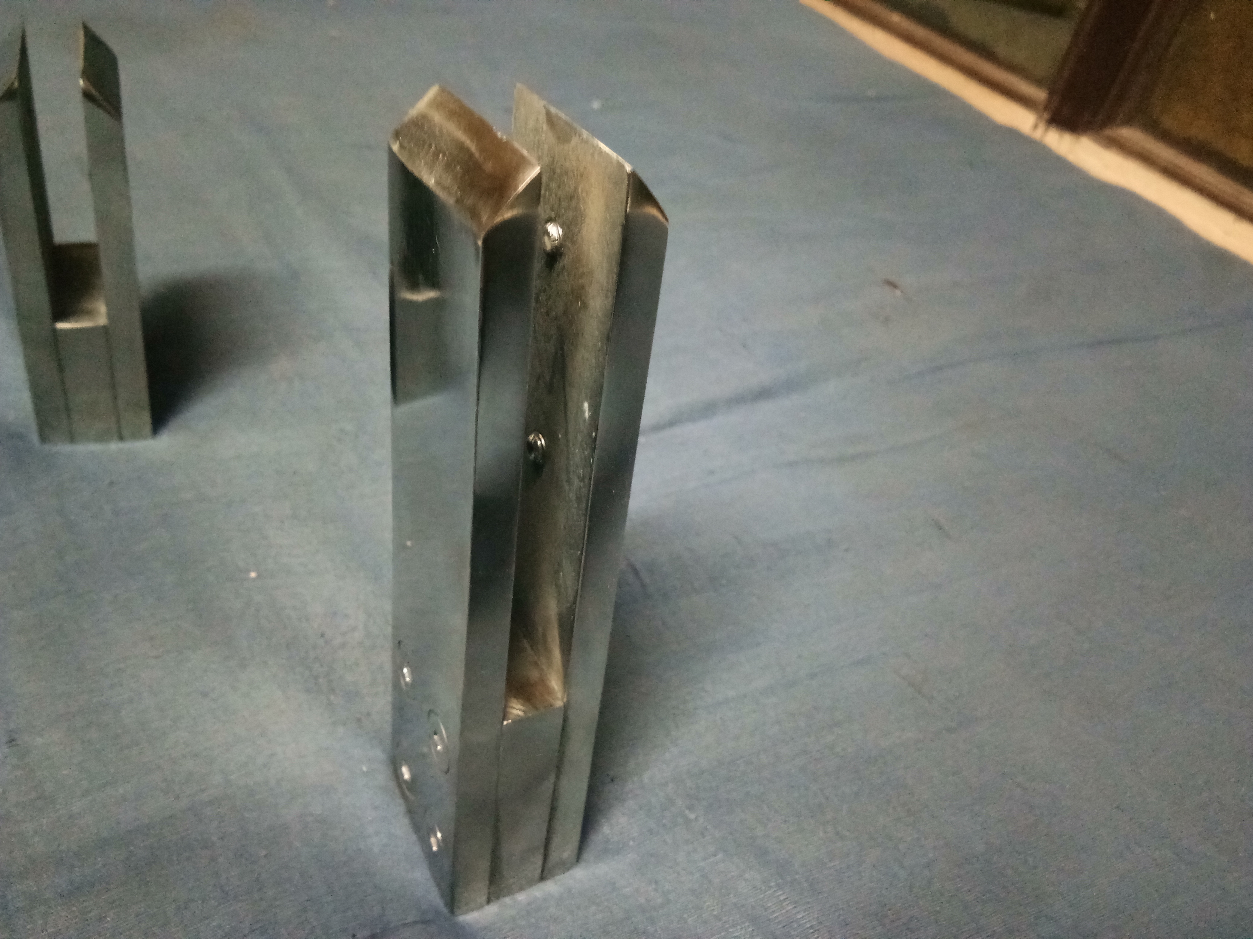 Glass Spigot - Stainless Steel 304 Grade, 6 Inch | Silver, Glossy Finish, For Internal And External Glass Applications