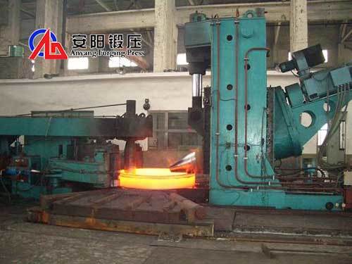 Horizontal Ring Rolling Machine Large Steel Ring Rolling Machine - Color: Green