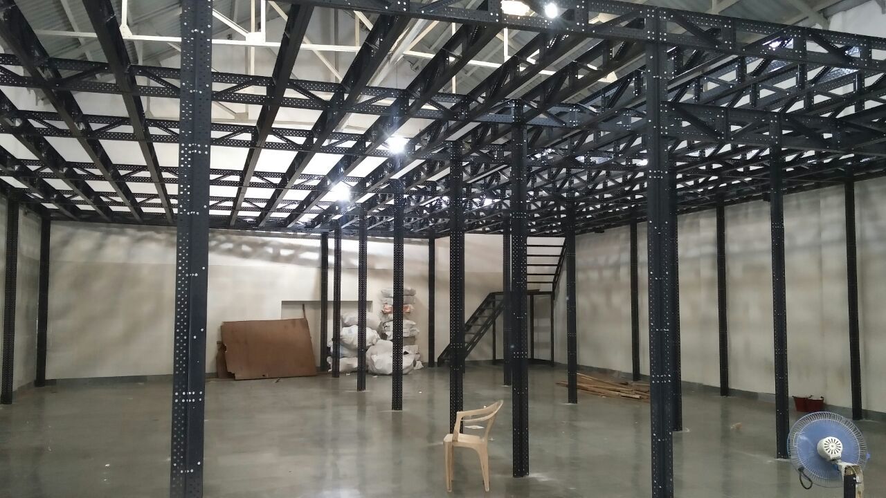 मेज़ानाइन फ़्लोरिंग