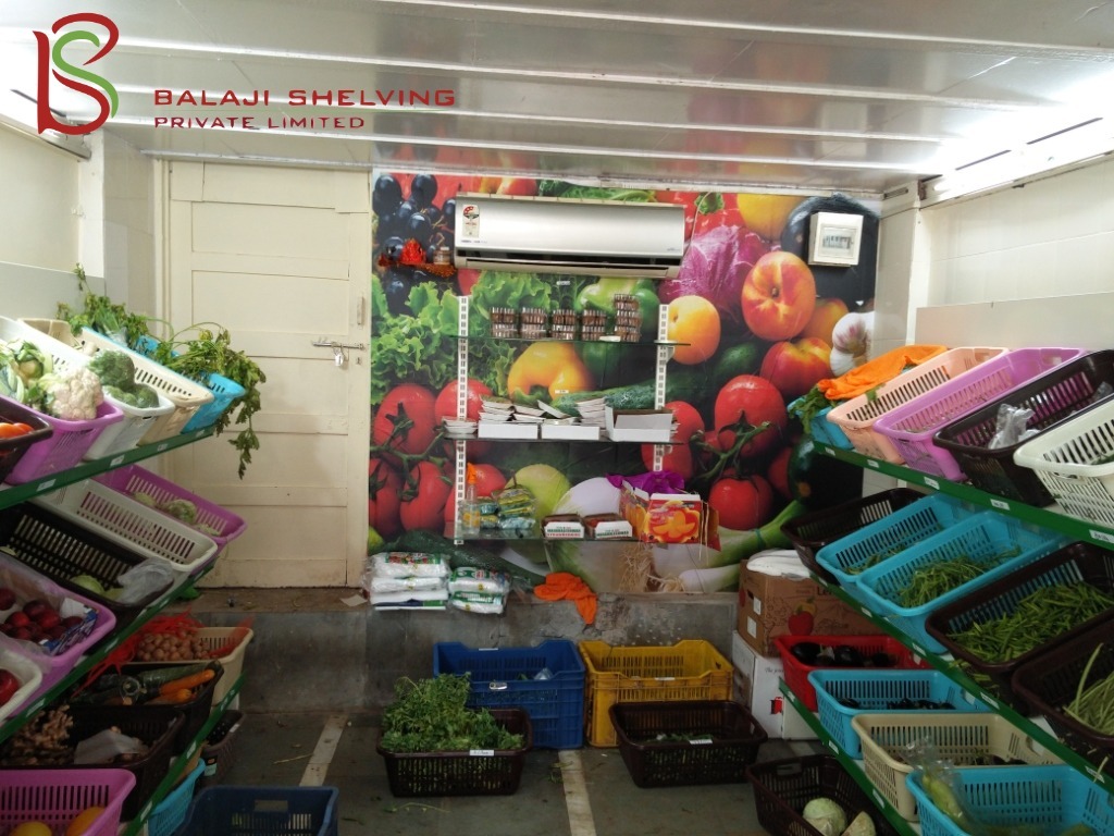Vegetable Supermarket Rack