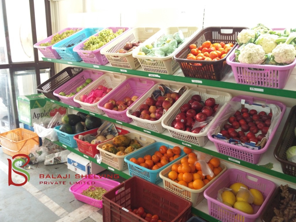 Vegetable Supermarket Rack