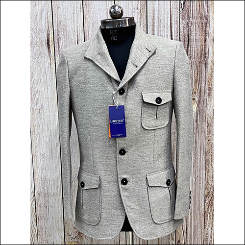 स्ट्राइप्ड मेन फैंसी ब्लेज़र