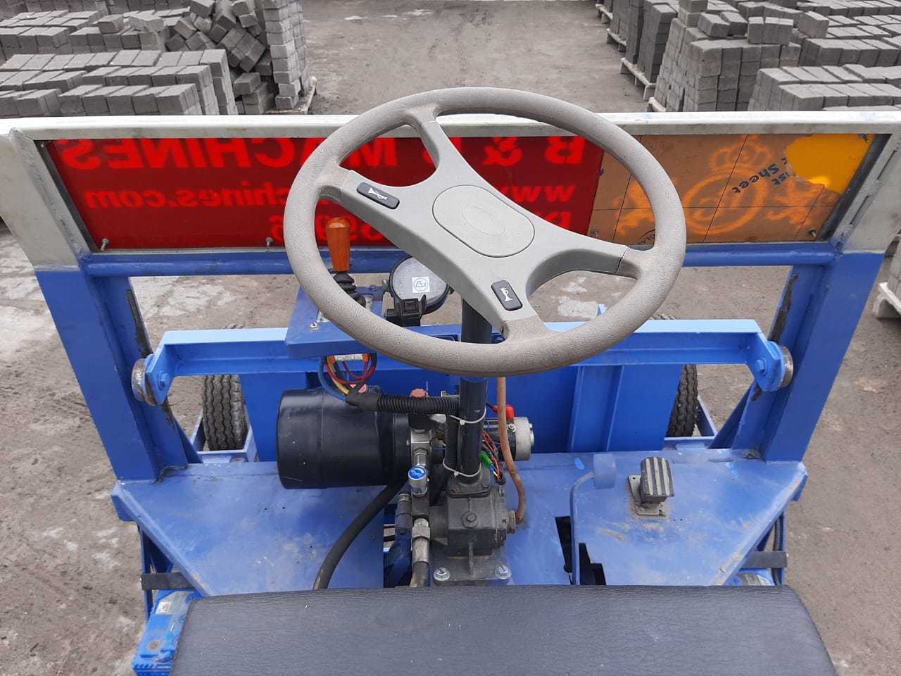 Battery Operated Hydraulic Trolley Capacity: 1 T/hr