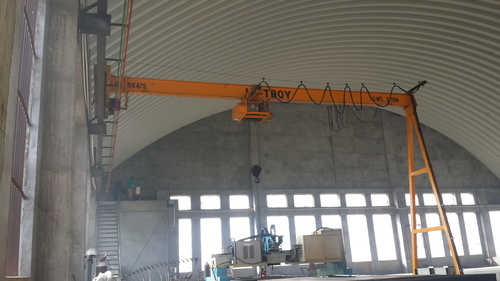 Single Girder Gantry Crane Application: Material Handling & Lifting