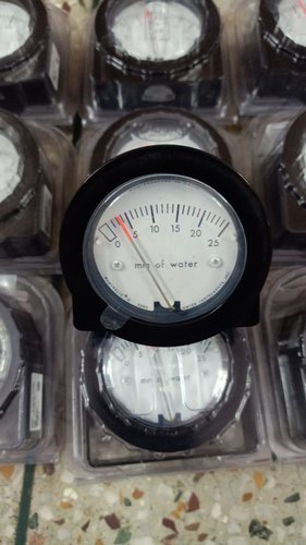 Dwyer 2-5000-25mm Minihelic Ii Differnntial Pressure Gauge Accuracy: A 5% Of Fs At 70a F (21.1a C) Mm