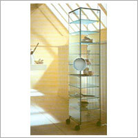कांच की अलमारी