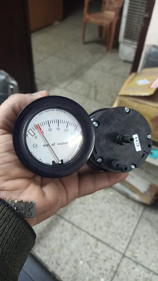 Dwyer 2-5000-500pa Minihelic Ii Differential Pressure Gauge 0-500 Pa Size: 63 Mm
