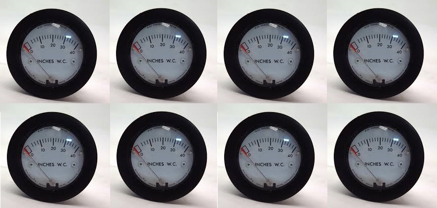 Dwyer Minihelic Ii Differential Pressure Gauge - Glass Filled Nylon, 63 Mm Diameter, 0-1 Kpa Scale Range, Rubber Pointer Stops, Low Pressure Tap