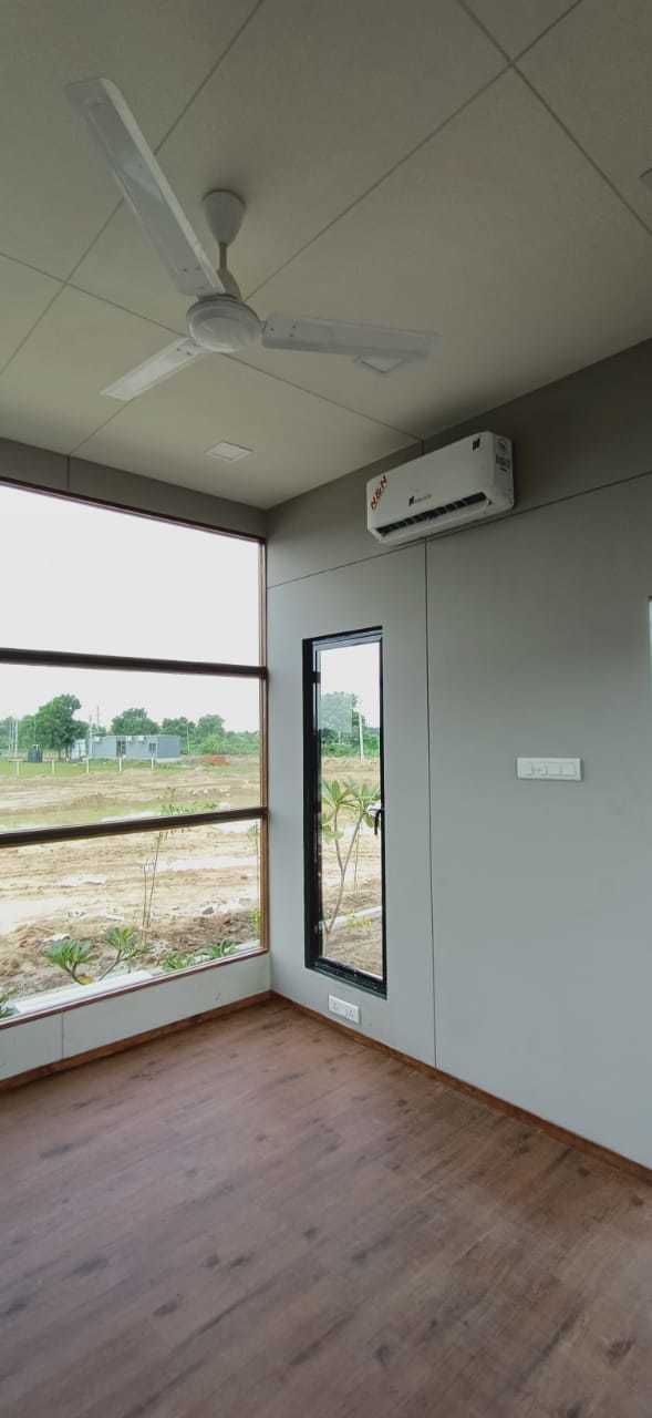 Premium Portable Builder Sales Office Cabin - Color: Blue