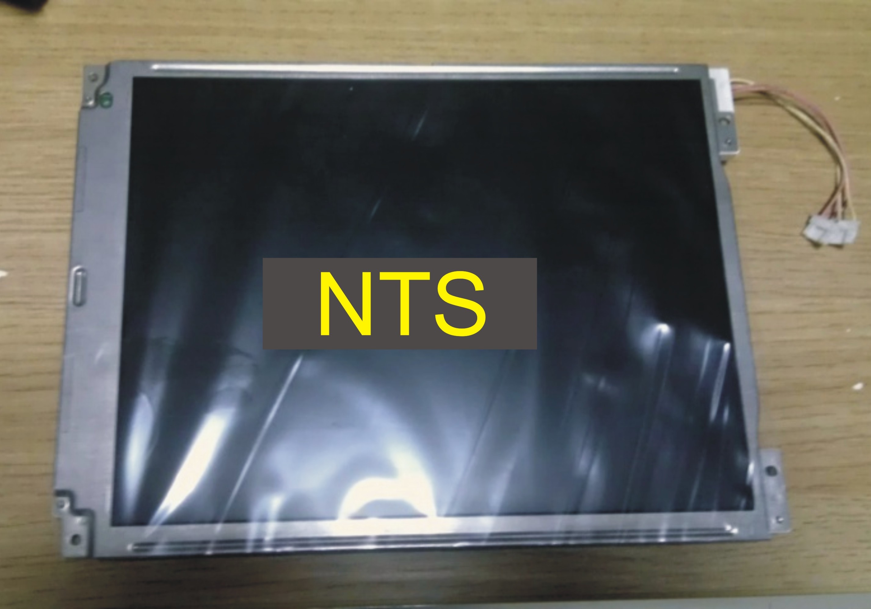Lq104v1dg52 Lcd Display Application: Industrial