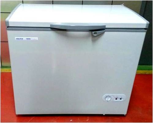 VOLTAS 205 SD HTD CF - 36x27x33 cm, 205 Litres Capacity, R600a Rotary Compressor | Energy Efficient, Durable, Quiet Operation, Reliable Performance, Temperature Control, Easy to Clean