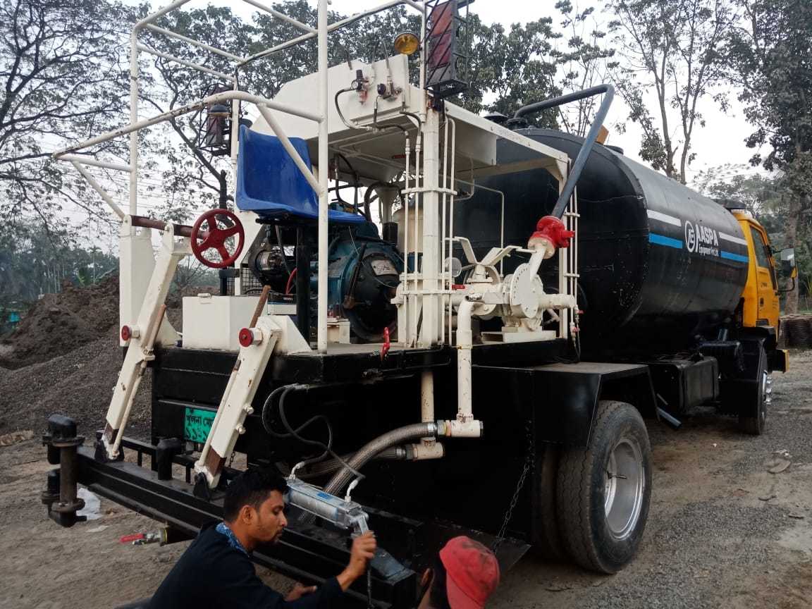 Metal Bitumen Pressure Distributor