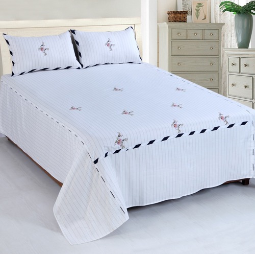 डिज़ाइनर बेडशीट (एम्ब्रॉयडरी)