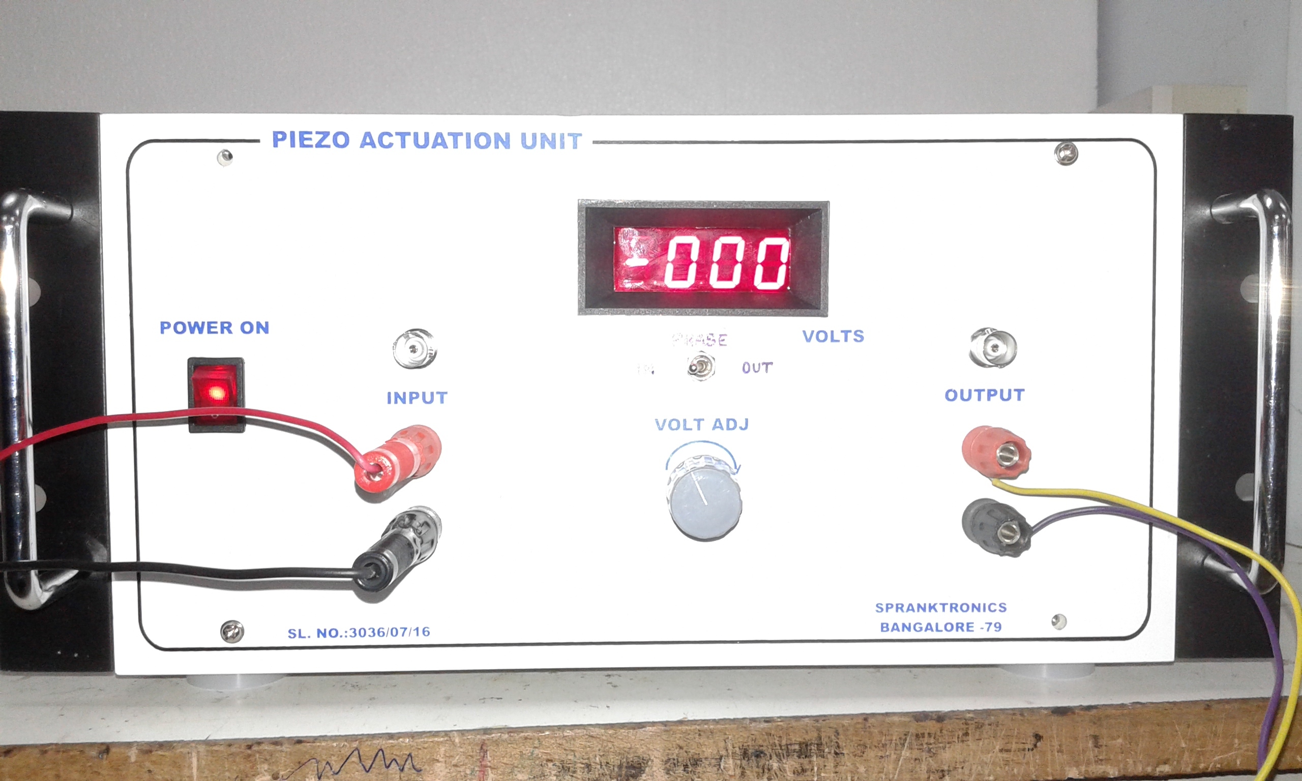 Smart Structure Instruments