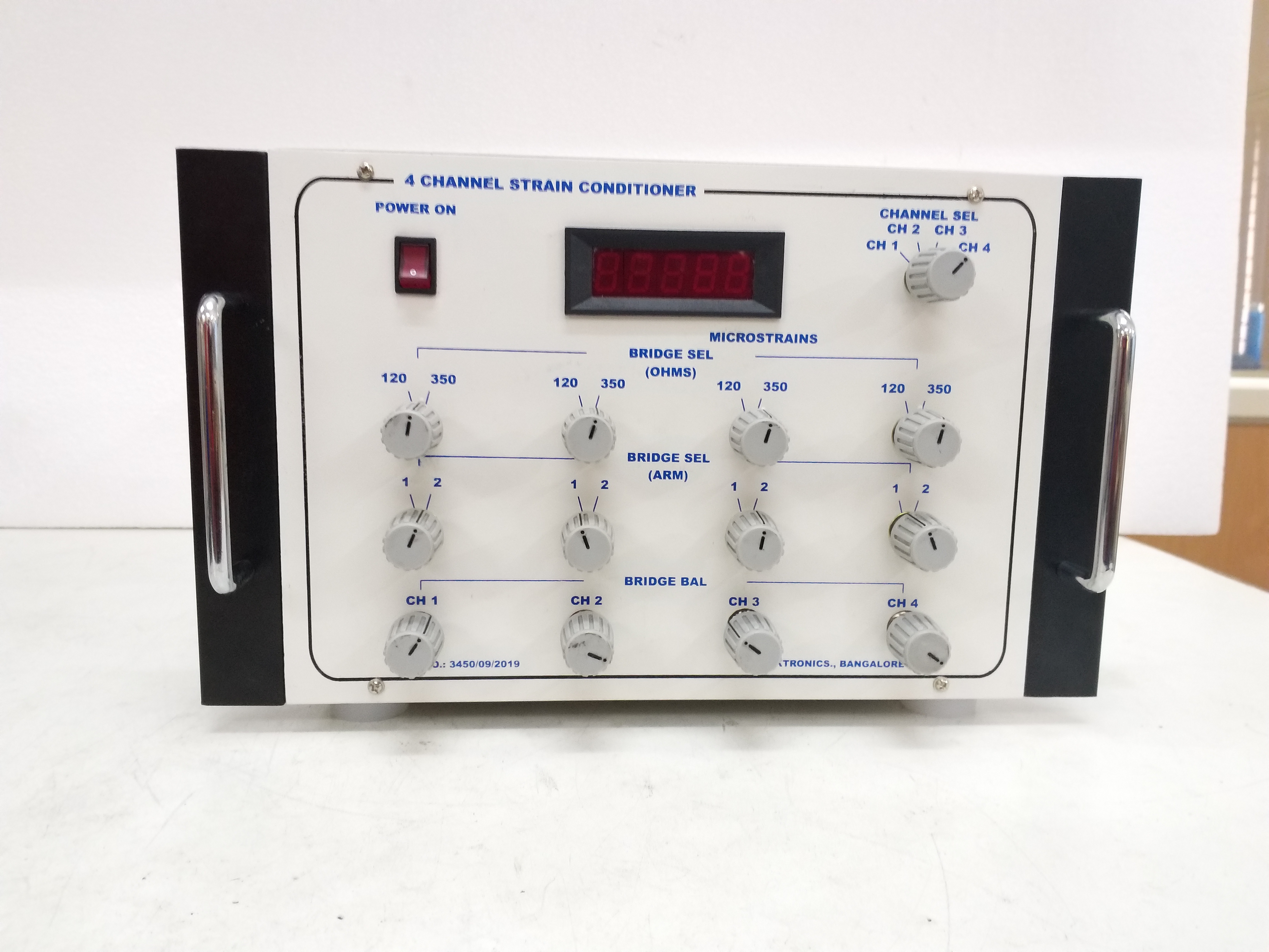 Smart Structure Instruments