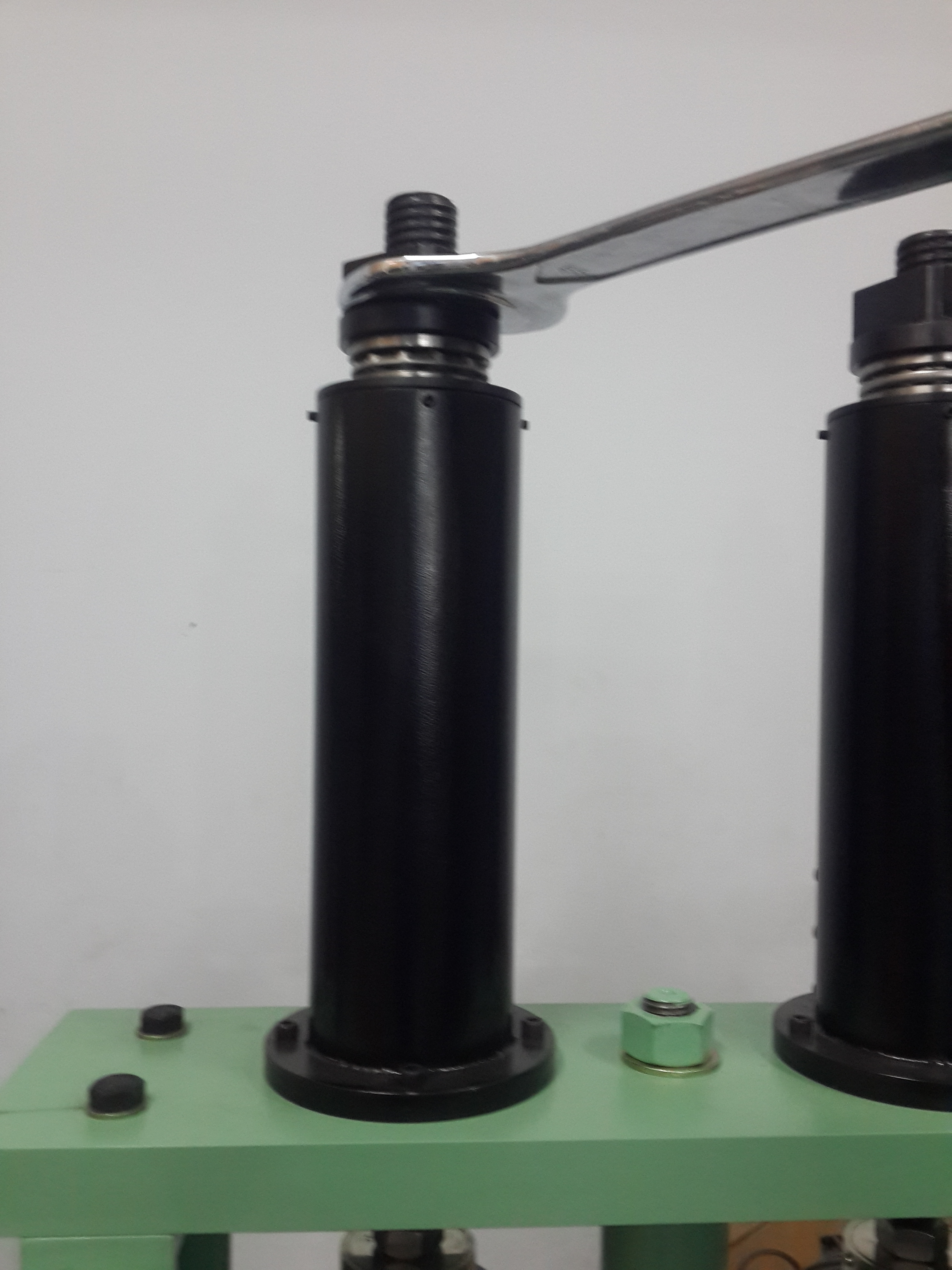 Stress Corrosion Cracking Testing Machine