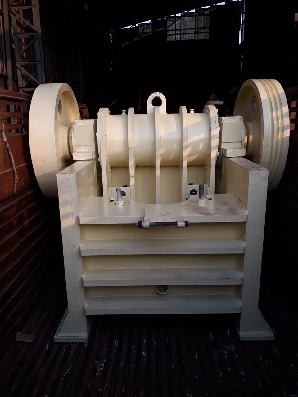 Primary Jaw Crusher - High Quality Ms Plates, En 8 Grade Shaft, Grade-ii Manganese Jaw Plate | Branded Bearings, Crompton Motor, Single & Double Toggle Options