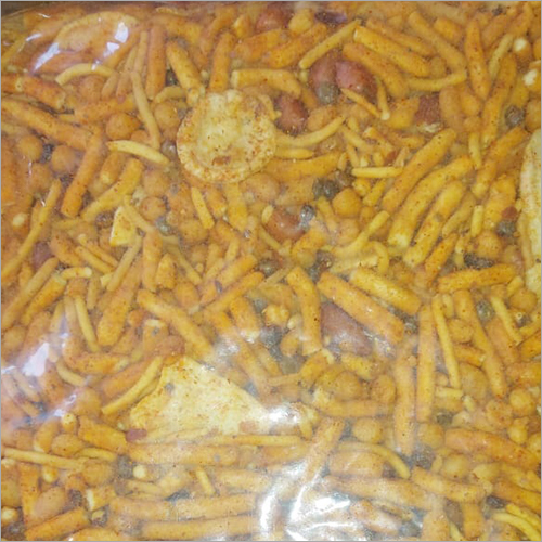 Bikanre Mixture Namkeen - Moth Beans, Besan, Groundnut Oil, Air-Tight Packaging | Spicy, Salty Taste, Good Quality, 4-Month Shelf Life