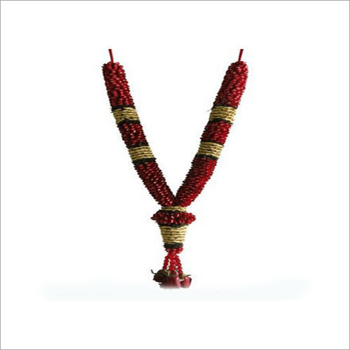 शादी की गुलाब की पंखुड़ियों की माला