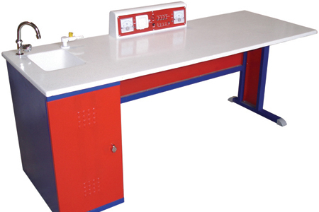 Laboratory Table