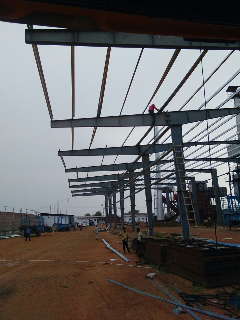 Multilevel Peb Steel Structures Building
