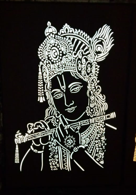 कृष्णा वुडन बैकलिट लेजर कट वॉल हैंगिंग