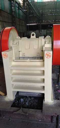 Jaw Crusher Machine Capacity: 40 Ton