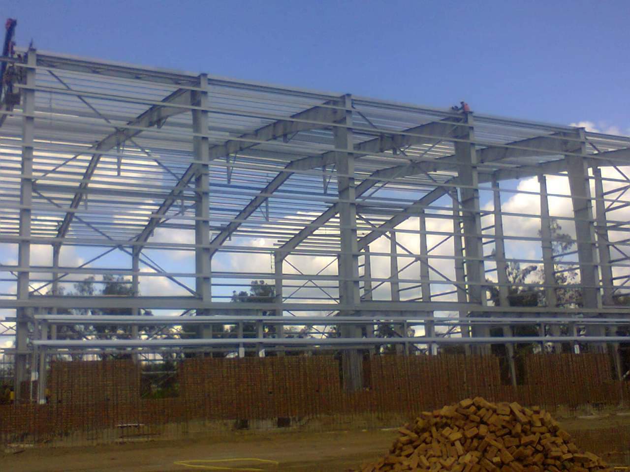 Peb Steel Structures Industrial Building