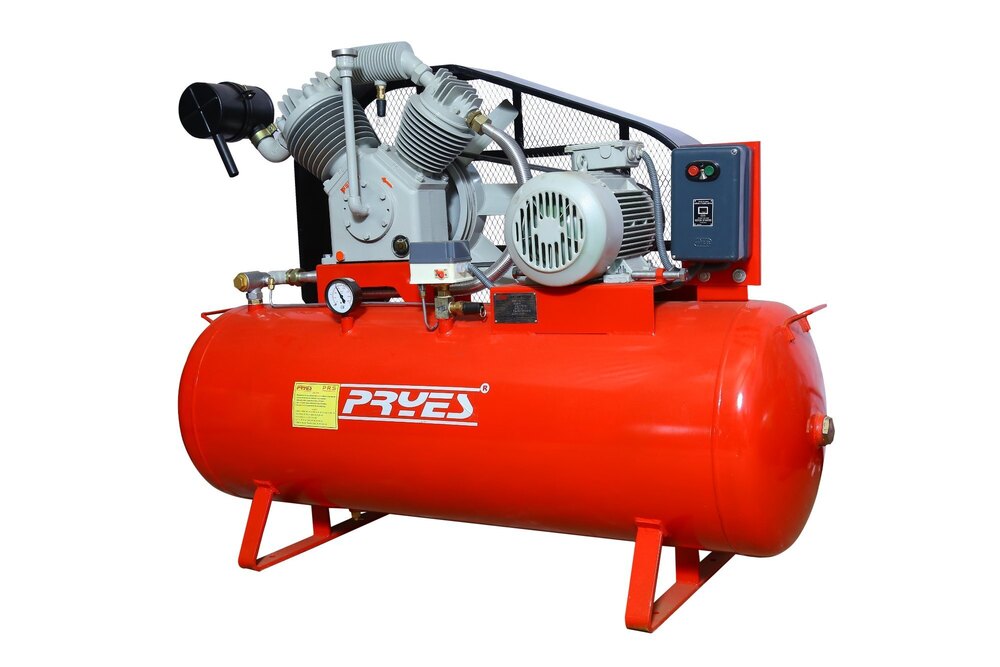 5 Hp 250 Ltr High Speed Air Compressor - Color: Red / Blue