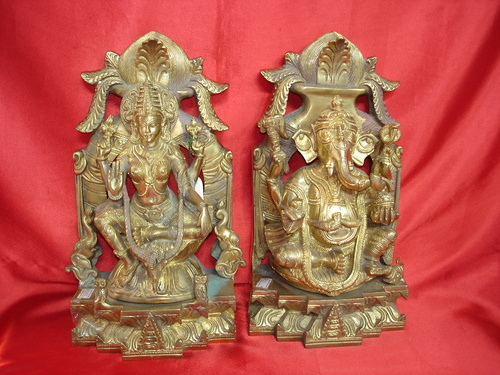 BRASS LAXMI GANESH SET KALASH