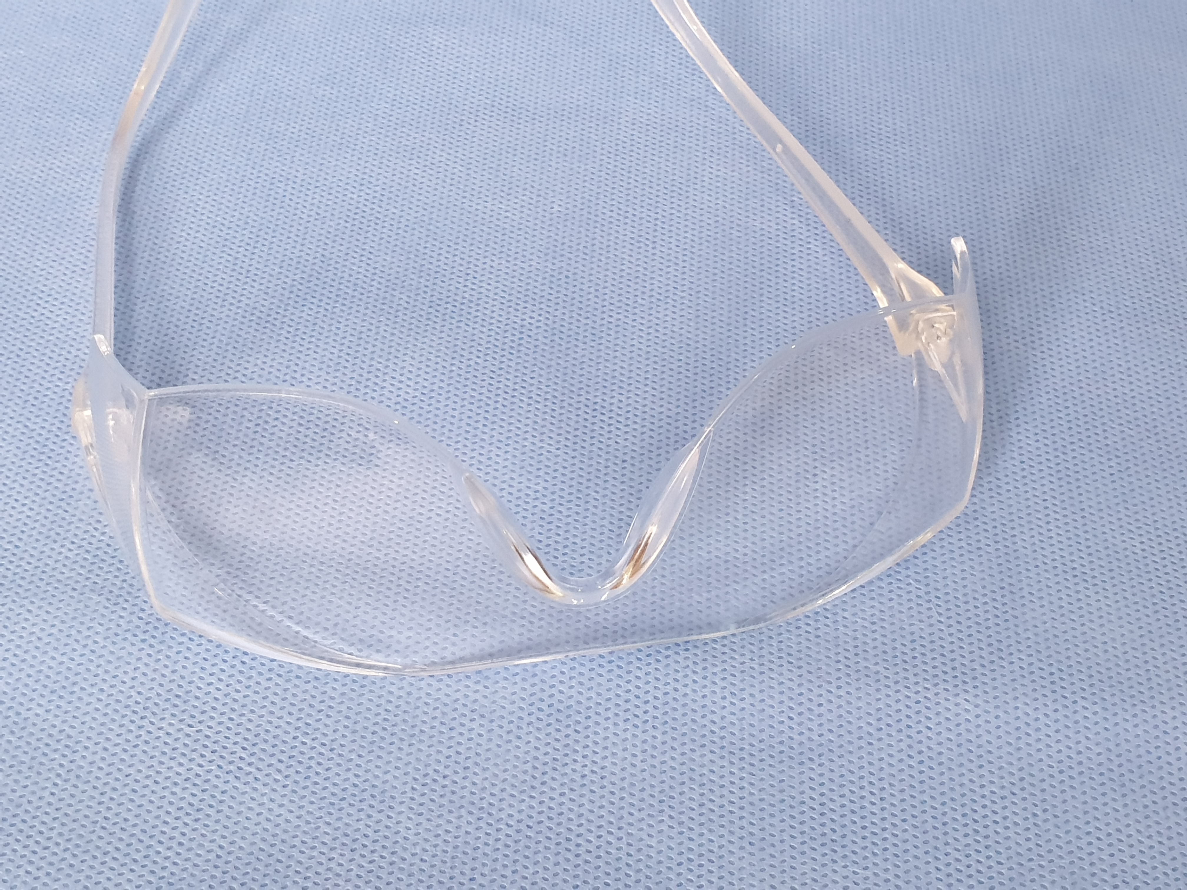 Disposable Safety Goggles - Poly Carbonate Material, 28 Grams, Black Color | Fine Finishing, User-friendly Design, 100% Opti Clear Visibility