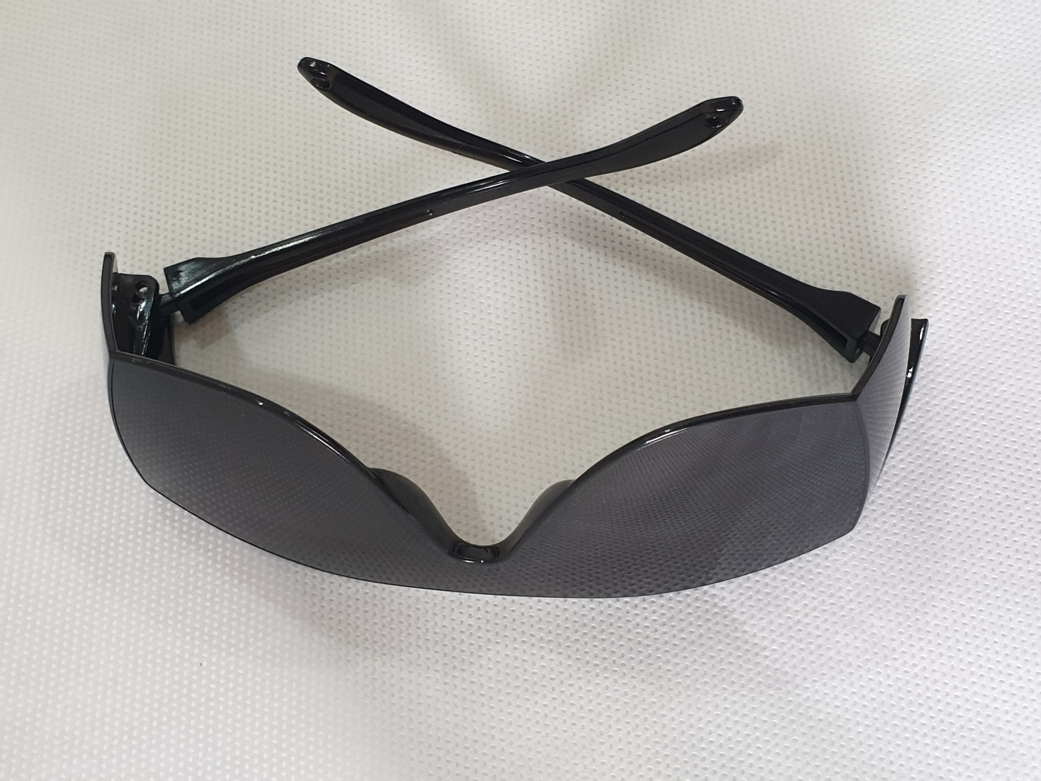 Disposable Safety Goggles - Poly Carbonate Material, 28 Grams, Black Color | Fine Finishing, User-friendly Design, 100% Opti Clear Visibility