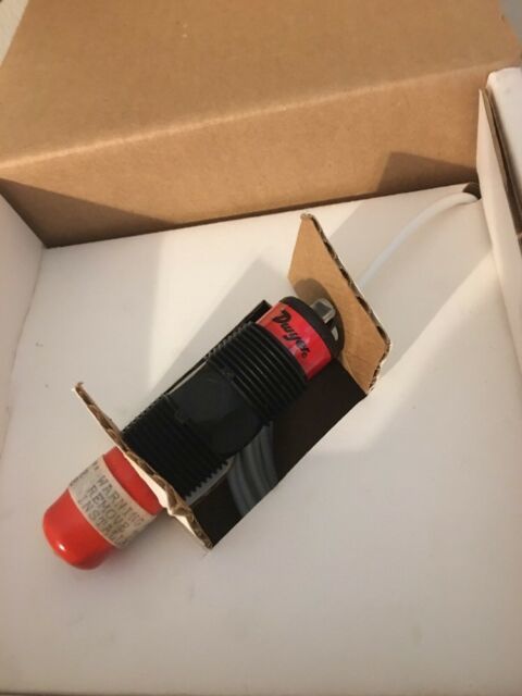 Dwyer Tds112 Thermal Dispersion Flow Switch