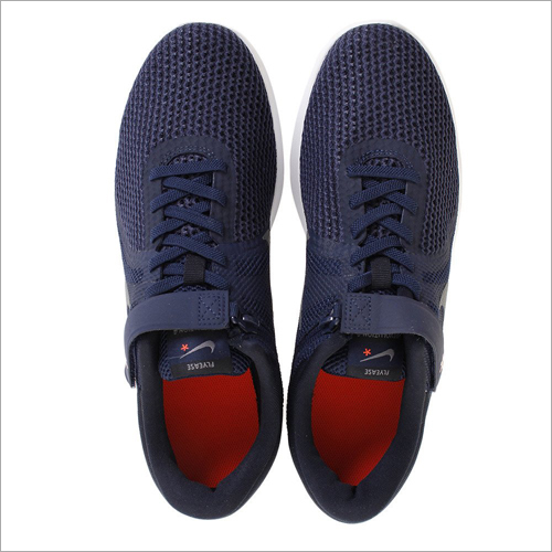 nike revolution flyease 4
