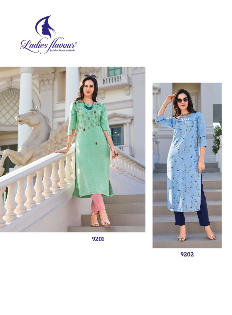 Quick Dry 14 Kg Rayon With Foil Print With Handwork & Embroidery Work