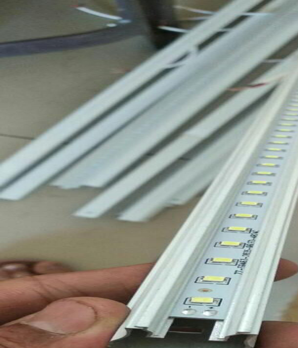 T5-18w Led Tube Light Application: Indoor