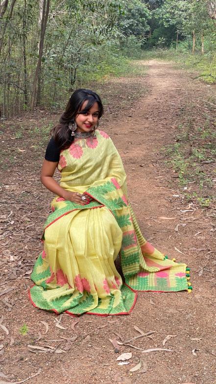 Woven Pure Tissue By Linen Jacquard Weaving Saree.