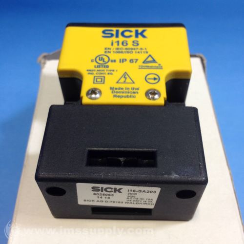 Sick Limit Switch - Glass-fiber Reinforced Pbt, 24v Ac/dc, 2 N/c Contacts | Ip67, 30n Retaining Force, 7200/h Actuation Frequency