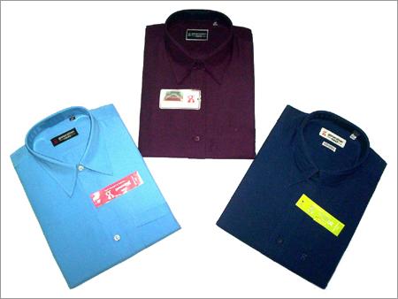 कैजुअल और औपचारिक शर्ट्स