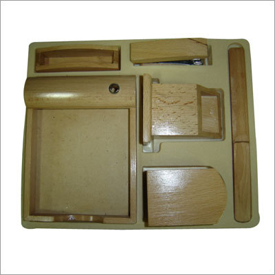 Wooden Gift Sets - Wooden Material, Square Shape | Ideal for Corporate Promotions, Customizable Pens and Gifts