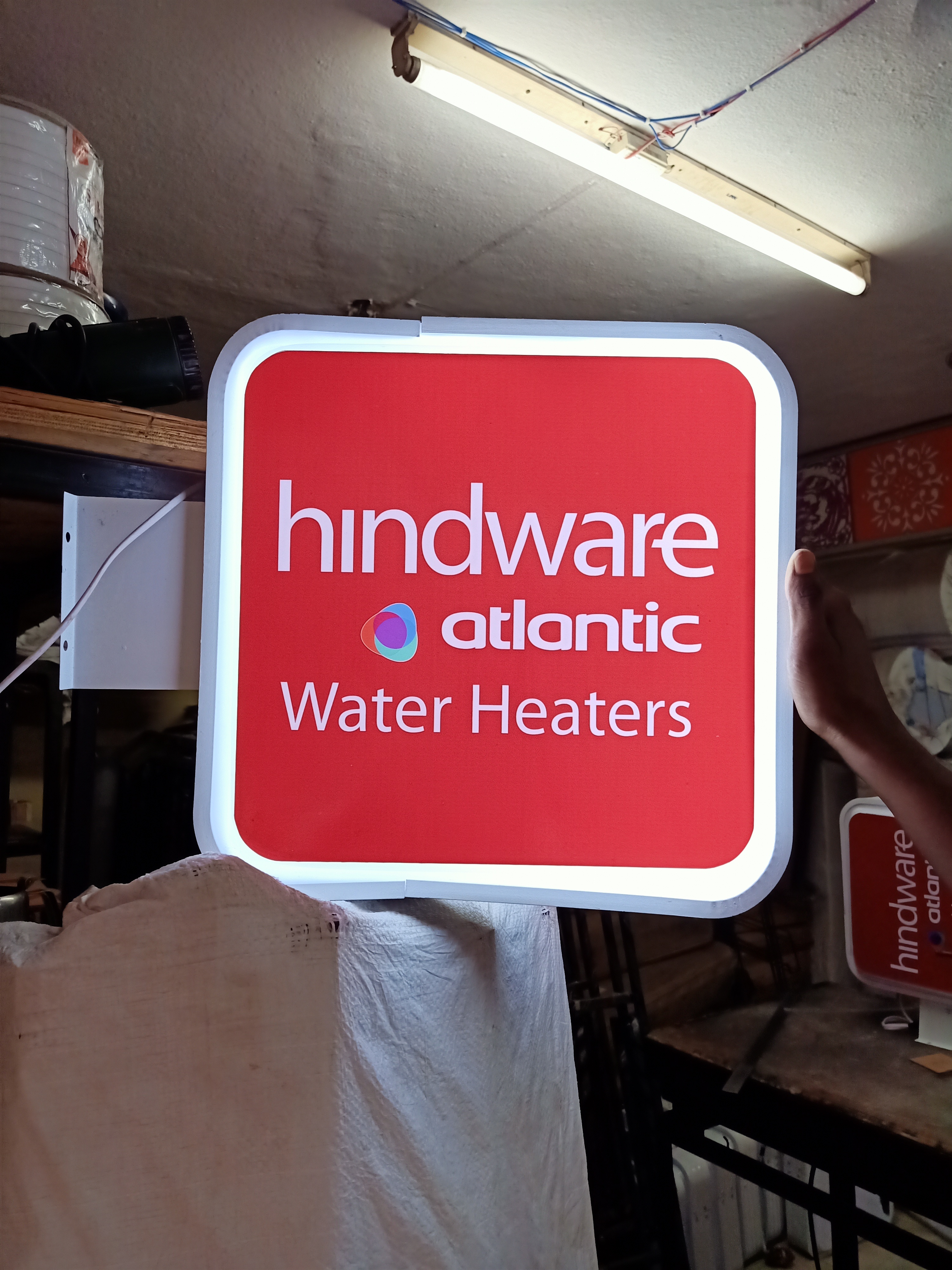 Moulded Glow Signs - Application: Vehicles
