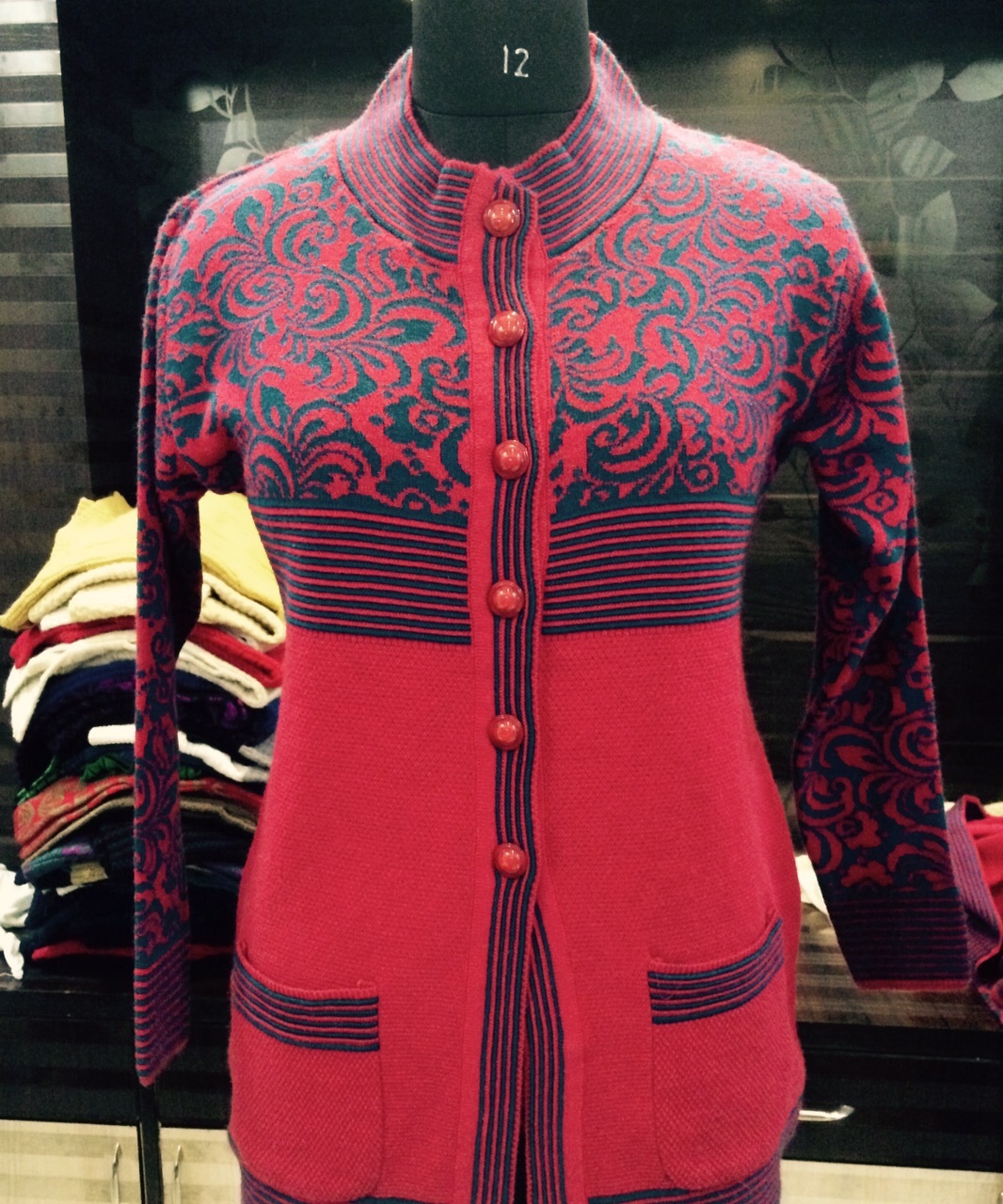 Acrylic Ladies Woolen Cardigan In Jammu And Kashmir