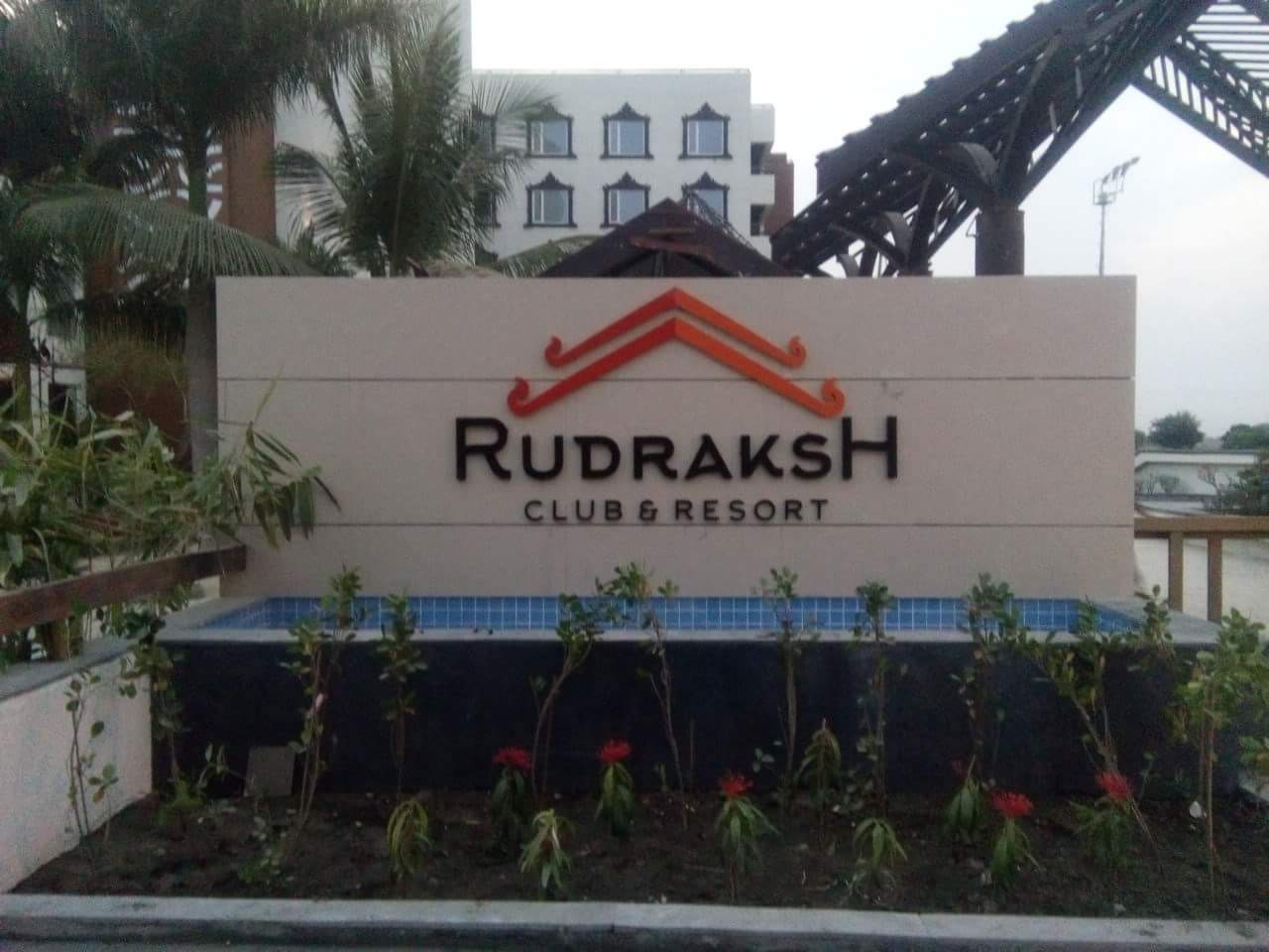 Led Sign Board - Body Material: Acrylic / Metal / Aluminium