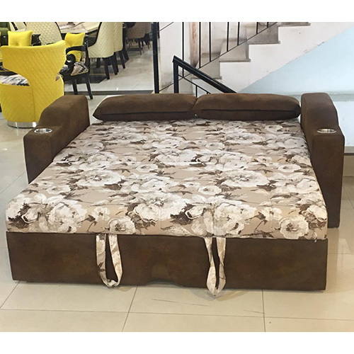 कप होल्डर के साथ थ्री सीटर सोफा कम बेड