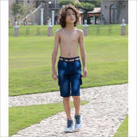 लड़कों के डिजाइनर कैप्री