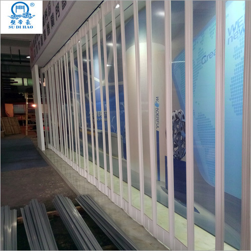 Crystal Clear Aluminum Alloy Polycarbonate Folding Door