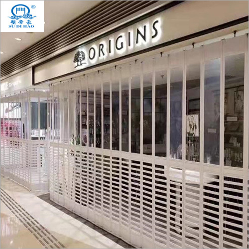 क्रिस्टल क्लियर मैनुअल एल्युमिनियम पॉली कार्बोनेट फोल्डिंग डोर