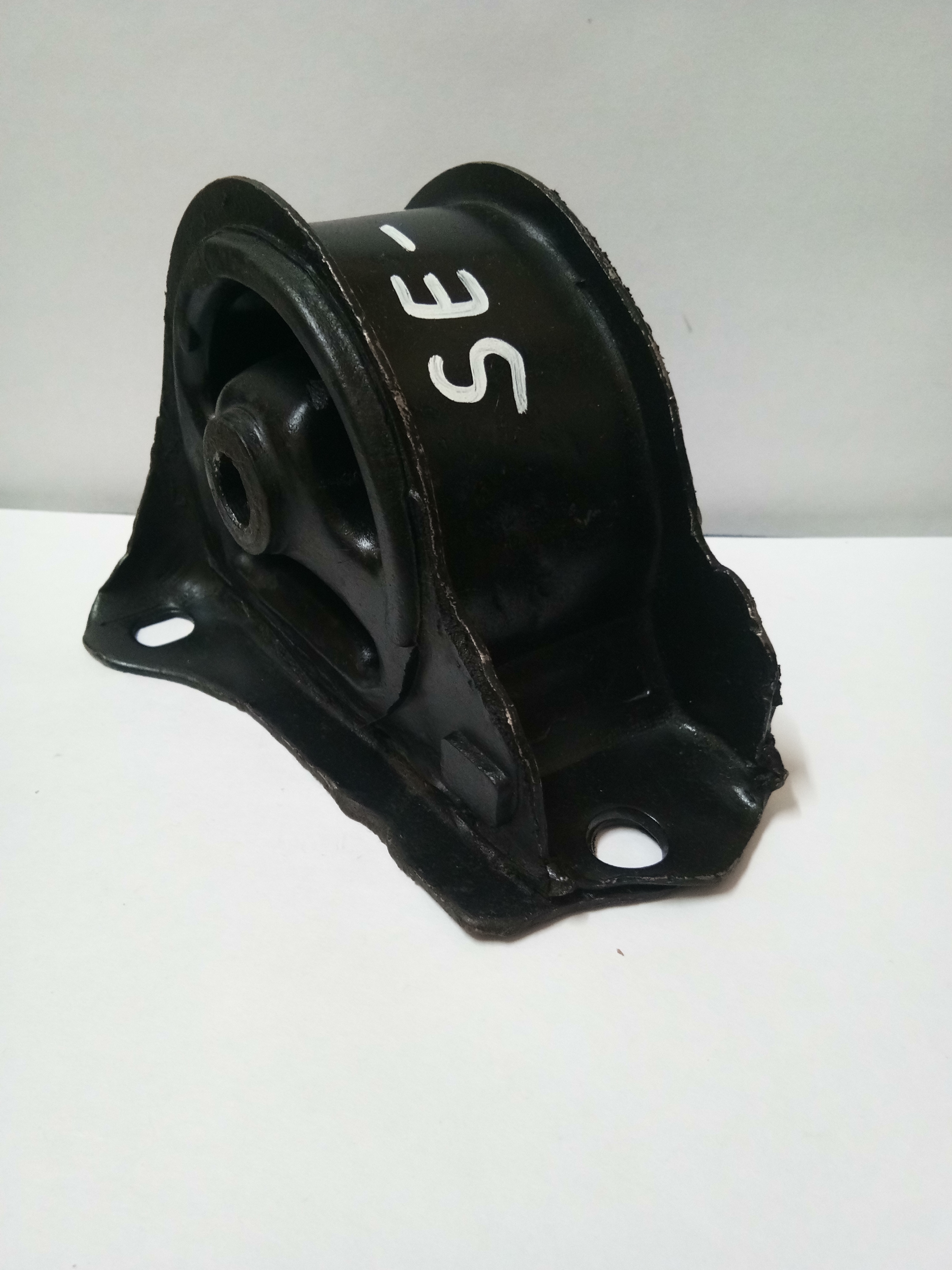 Ar7451 Eng Mtg Hon Ball 150i Civic Rear Application: Engine Mounting
